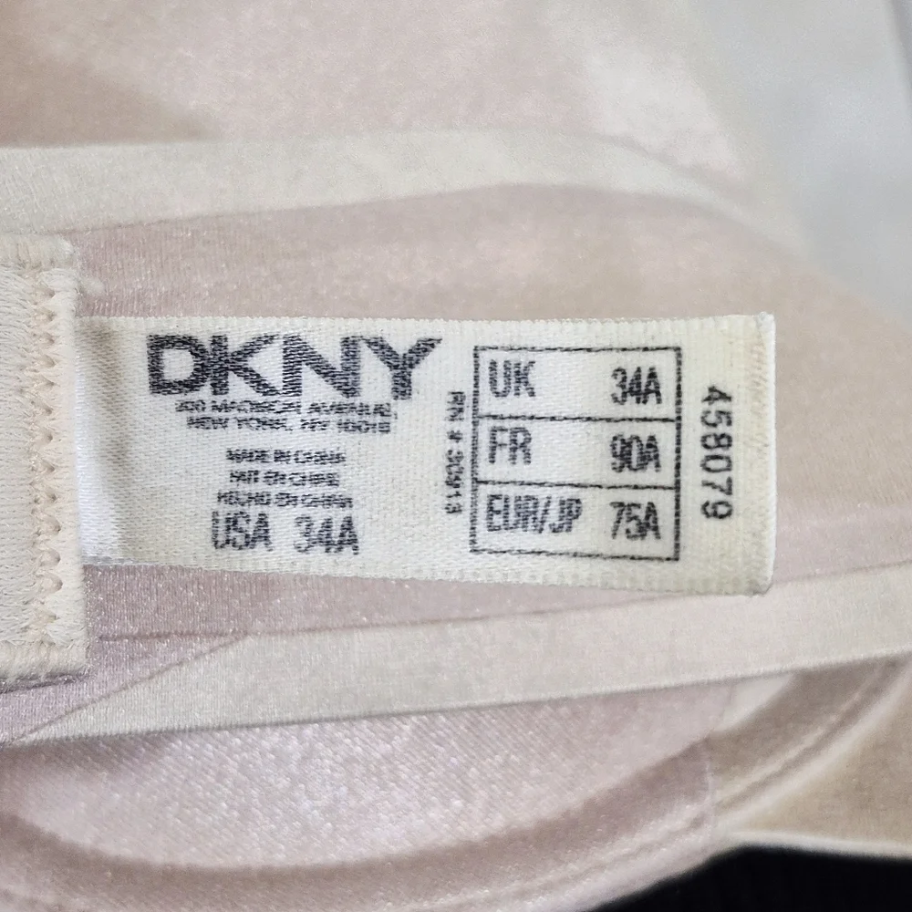 DKNY 458079 Sensual‎ Comfort Lift Padded Underwire Bra Beige